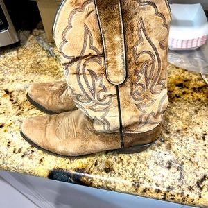Lucchese tan leather goat hide cowboy boots